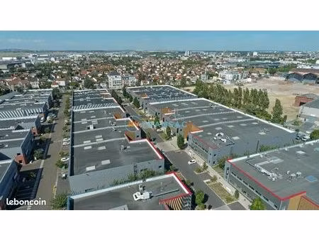 local industriel 991 m²