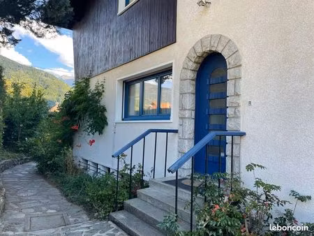 maison individuelle 170 m² – 6 chambres + studio indépendant – jardin – quartier calme