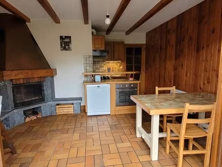 appartement t3 meuble dans maison albiez montrond