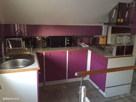 loue studio meuble 30m² zone pavillonnaire