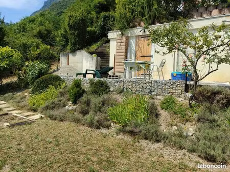 studio indépendant avec terrase