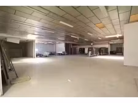 location bureau 1 pièce 285 m² à chalon-sur-saône (71100)