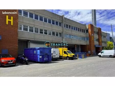 local bureaux 559 m²