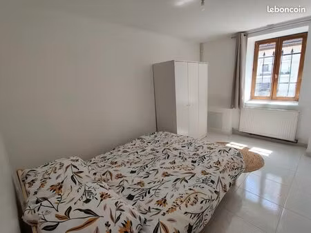 appartement t2 meublé 41m² à louer