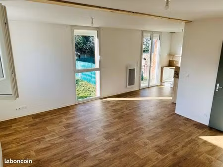 superbe t3 en duplex - rdc avec jardin 80m2