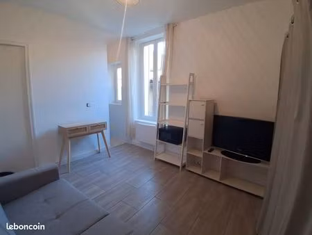 studio meublé centre-ville