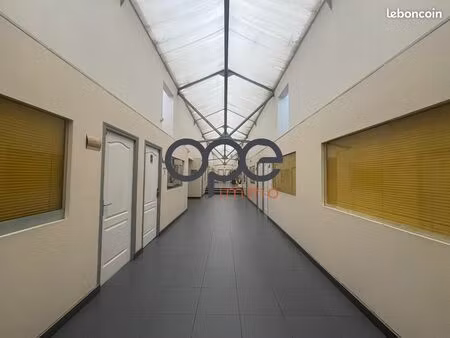 local 2830 m² aubervilliers