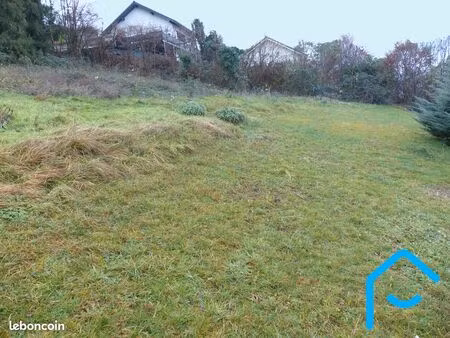 a vendre terrain voglans