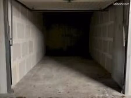 location boxe sécurisé