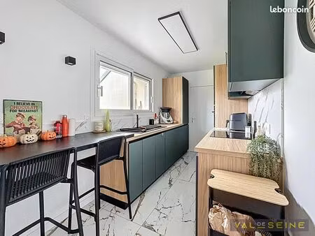 maison 7 pièces 140 m²