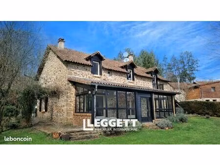 maison 7 pièces 159 m²