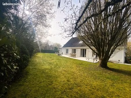 maison 7 pièces 195 m²