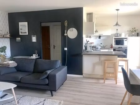 appartement _ 3 pièces _ 58m2