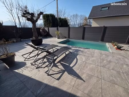 maison récente 127 m² – piscine – 3 chambres - quartier putigny à chambéry