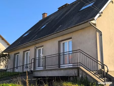 maison individuelle 7 pièces 197 m2