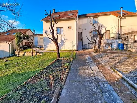 maison 6 pièces 130 m²