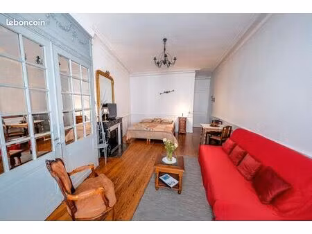 f1 hyper centre - tout confort