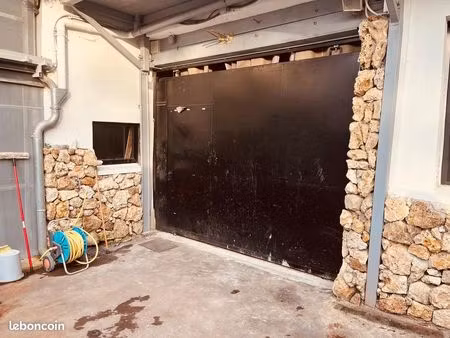 local commercial bureau et/ou stockage