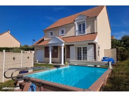 maison familiale rénovée avec piscine 135 m2 – parfaitement entretenue