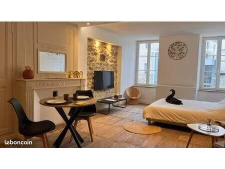 studio meublé “l’été sans fin” – 30 m² – centre-ville de bellac