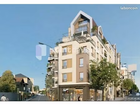 local commercial 223 m²