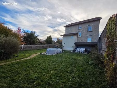 maison 6 pièces 139 m²