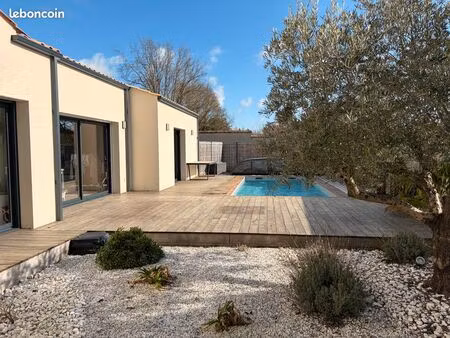 maison proche centre bourg