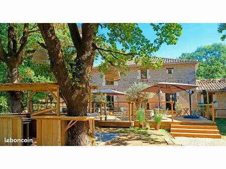 propriété rénovée près de saint-antonin-noble-val