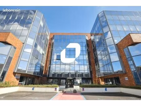 bureaux 272 m²