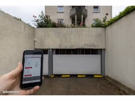 parking voisins le bretonneux