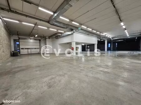 local d'activité 2 157 m²
