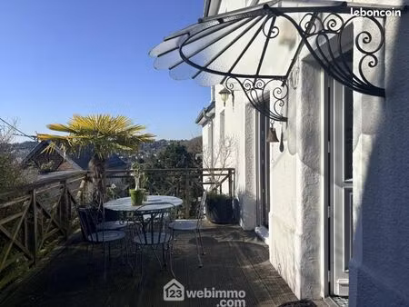 maison 6 pièces 137 m²