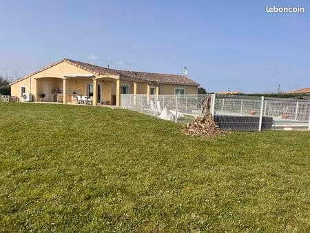 maison plain-pied 120m2 - piscine 10x5 - terrain 2000m2 - dpe b