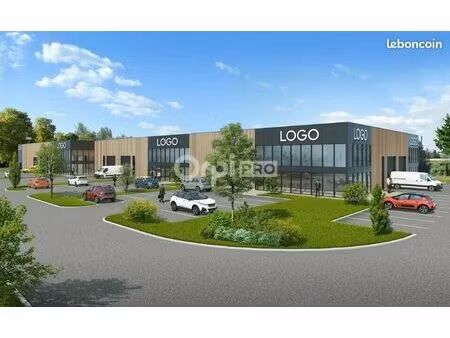 local d'activité 870 m²