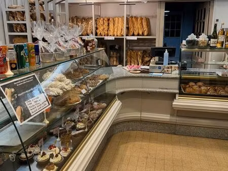 exceptionnel murs+ fond boulangerie