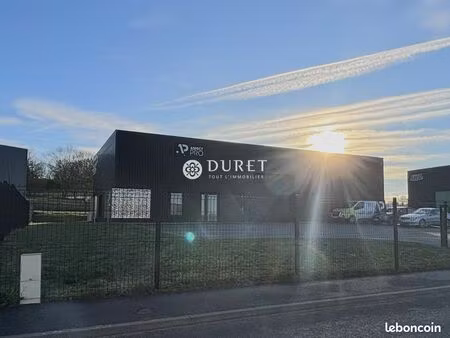 local 303 m² aizenay