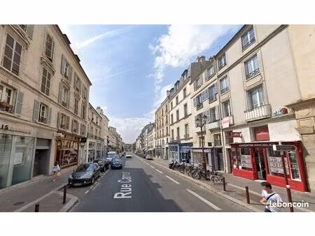 local 60 m² versailles