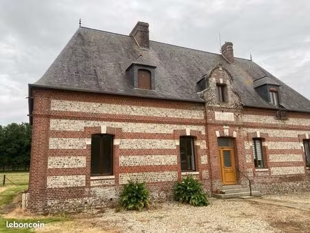 maison 4 pièces 75 m²