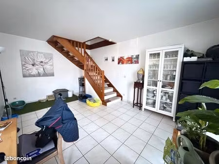 maison à baillet en france 71m2 + box + parking mitoyenne