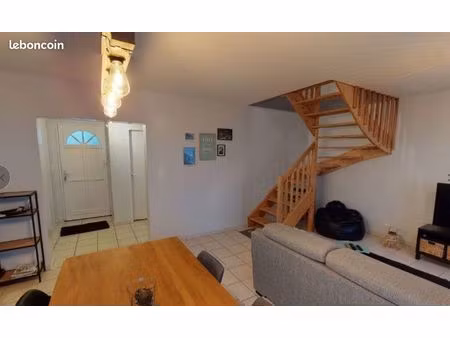 maison 90 m² à louer