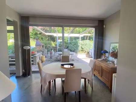 maison de ville 10 pièces 195 m²