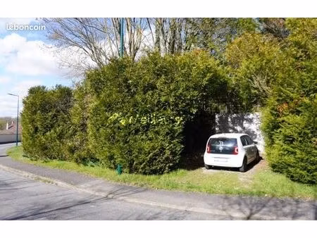 terrain 738 m² neuville sur oise