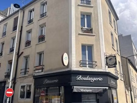 boutique 120 m² alfortville