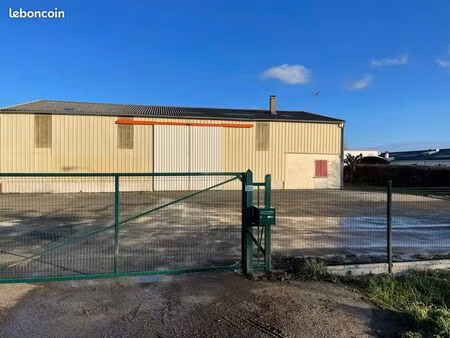 bâtiment industriel zone artisanale