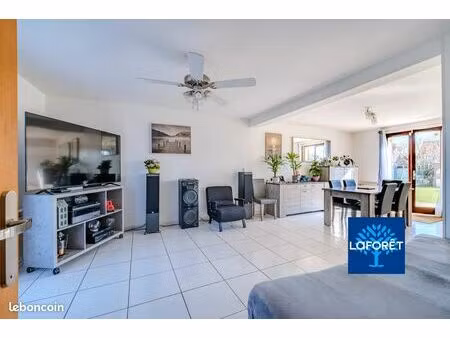 maison 8 pièces 154 m²