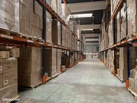 local 1199 m² saint-ouen-l'aumône