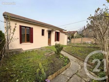 pavillon 2 pièces 28 m²