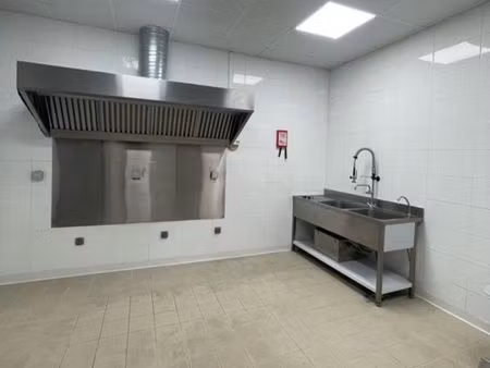 laboratoires cuisine / dark kitchen