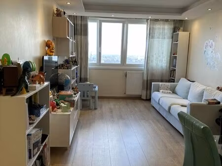75013 paris appartement 4 pieces 74.23 m² avec une cave et un parking
