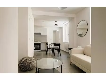 location appartement  42.97 m² t-3 à castelnaudary  585 €